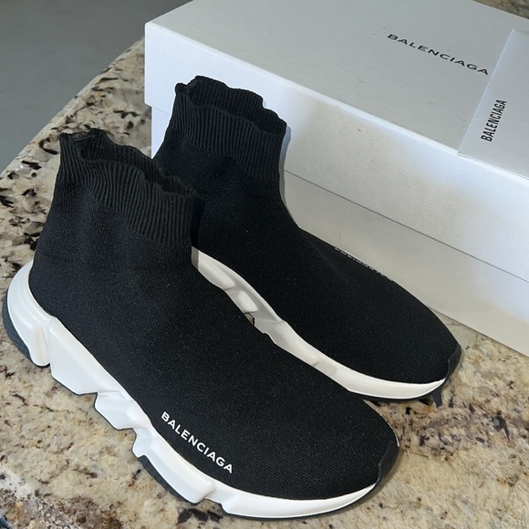 Balenciaga Authentic size : 38 - Picture 2 of 6